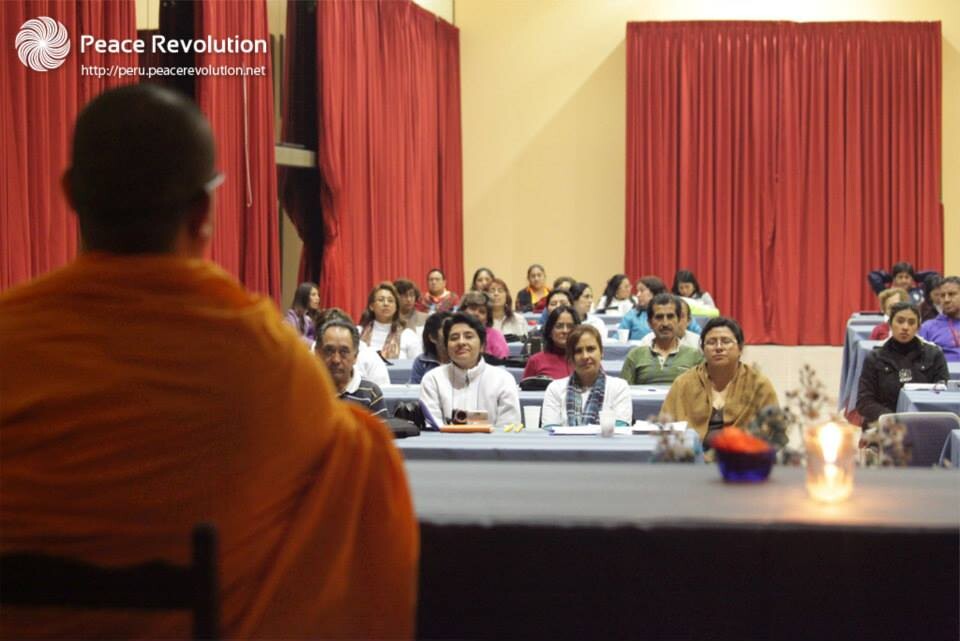 Peace Revolution En La Asociación Peruana De Salud Integral