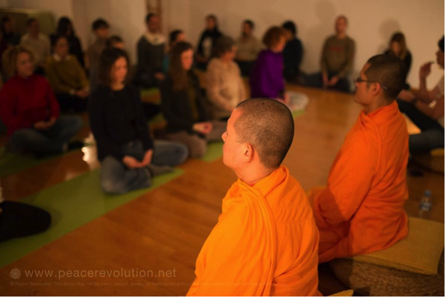 Spanish people were eager to learn more about meditation as a way to cope with the challenges of daily life, particularly stress.
