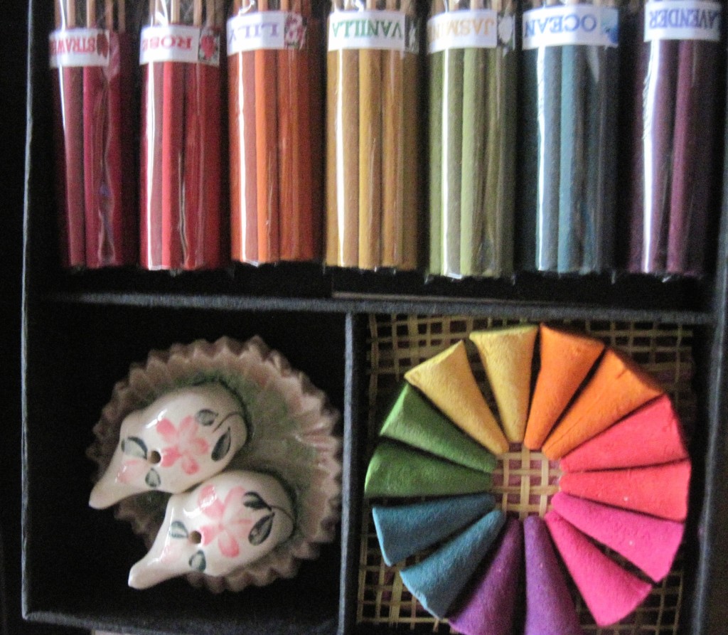 A box of incense presented by a student